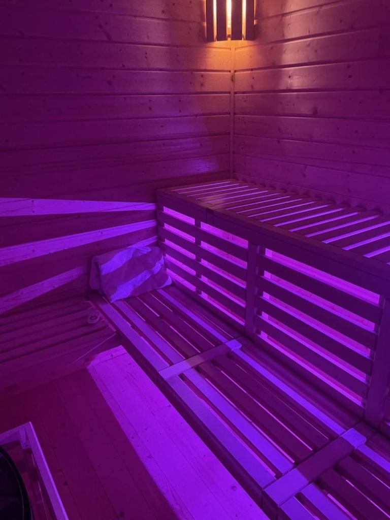 Noclegi Kolonia Wokulskiego 4 Свідниця Екстер'єр фото